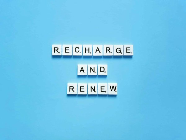 Y a-t-il des bornes de recharge pour véhicules électriques dans ces campings ?