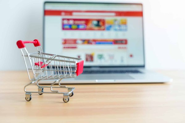 Révolutionner le B2B : Stratégies clés pour le développement d'une marketplace efficace